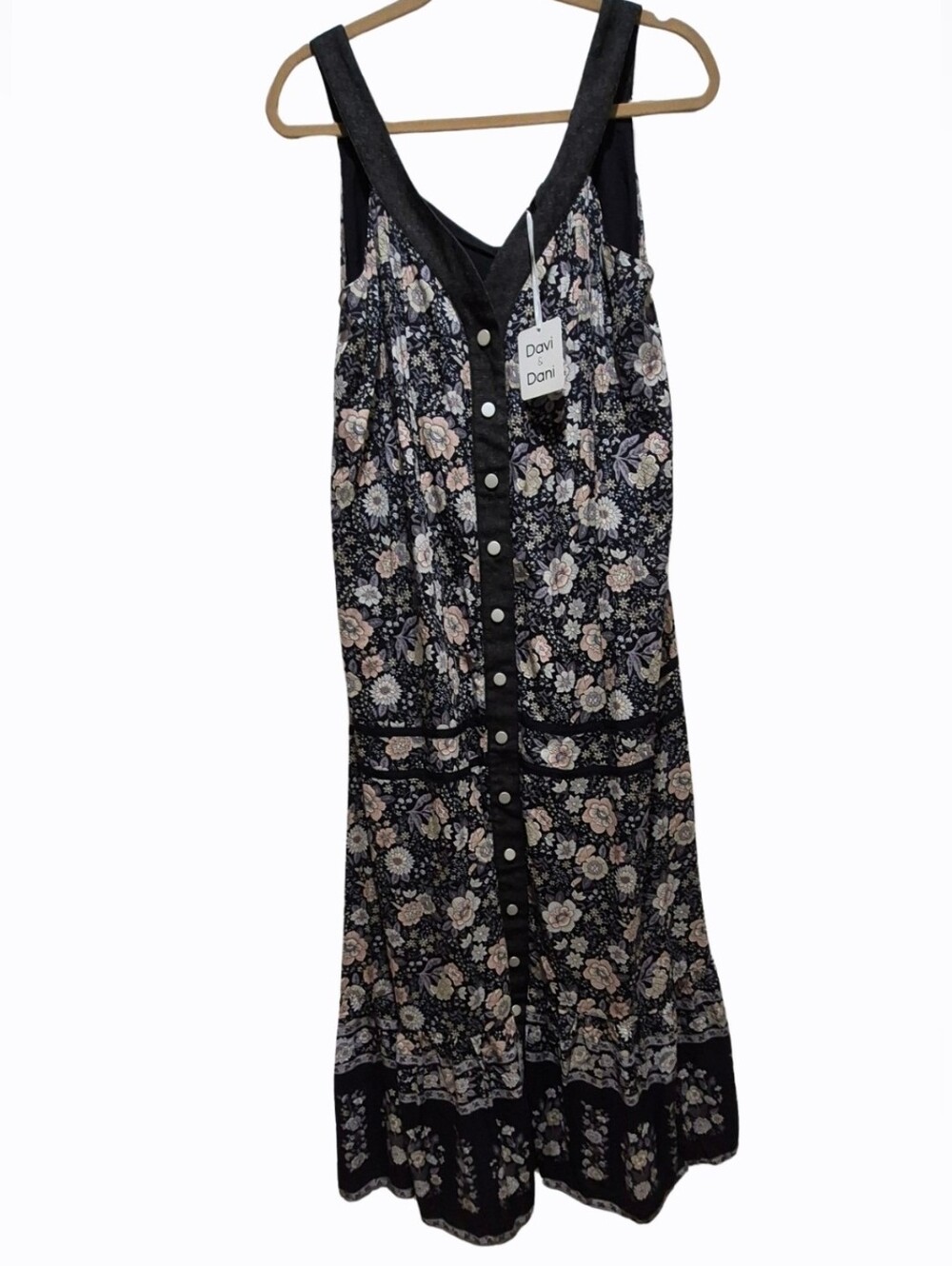 Davi & Dani Floral Maxi Dress - Size Large NWT
